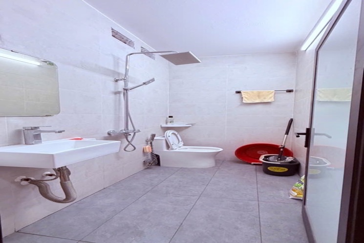 TẬP THỂ CẦU GIẤY TẦNG 1-DT 60M 2 NGỦ 2 WC  GIÁ 5,15 TỶ,NGÕ Ô TÔ TẢI TRÁNH