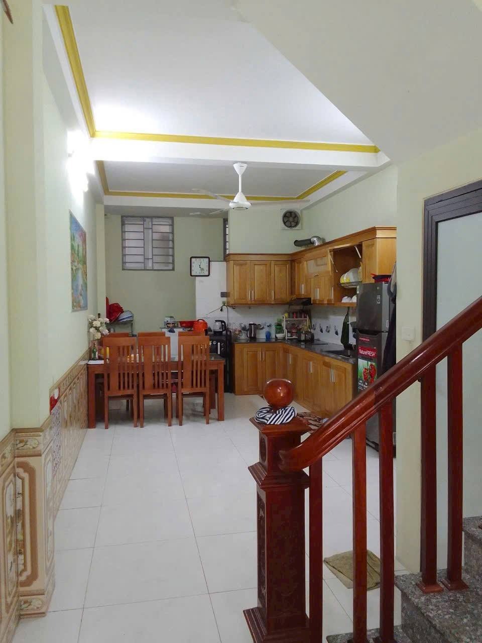 Bán nhà An Khánh, Hà Đông - 50m2, 3 Tầng, Ô Tô Đỗ Cửa, Giá 6.7 tỷ