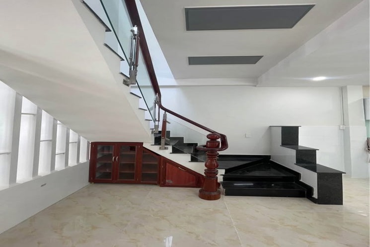 Bán nhà HXH GIÁ RẺ cách MT Huỳnh Tấn Phát Nhà Bè chỉ 30m – 85m² – giá chỉ 5.5 tỷ