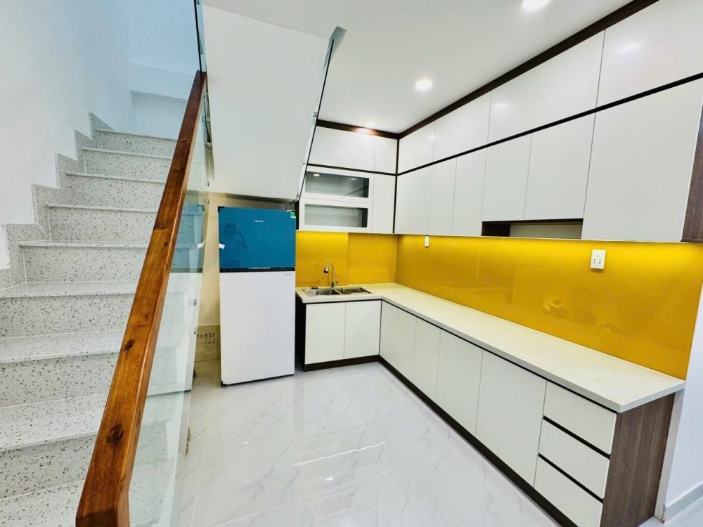 Nhà Mới Nở Hậu 2 Tầng, HXH 56m2, Ni Sư Huỳnh Liên - Giá Tốt