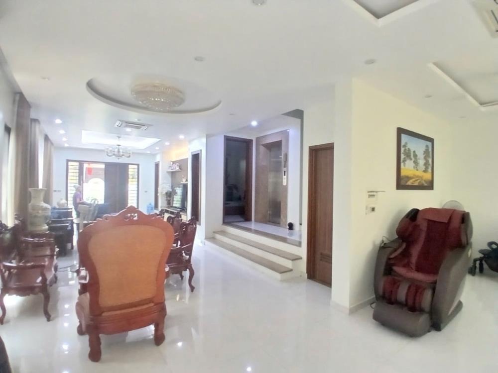 Bán nhà liền kề Vinhomes Riverside - Phúc Đồng, Long Biên - 176m² - 56 tỷ