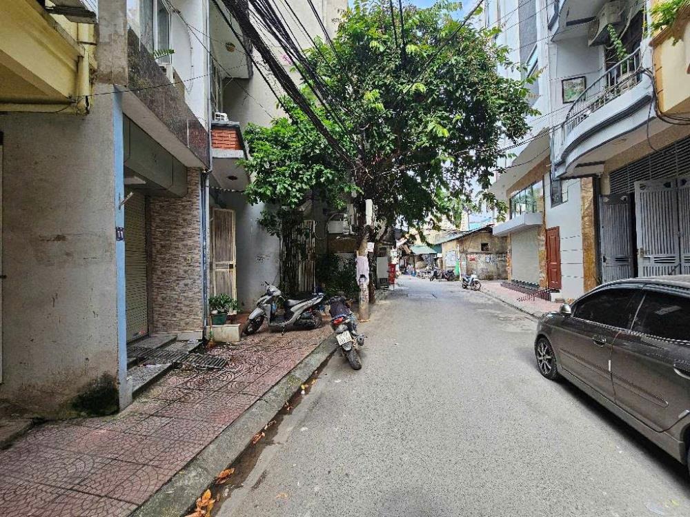 Bán Gấp Mảnh Đất 115m² Mặt Tiền 7.5m, 2 Ngõ, Giá 19.25 Tỷ - Vị Trí Đắc Địa