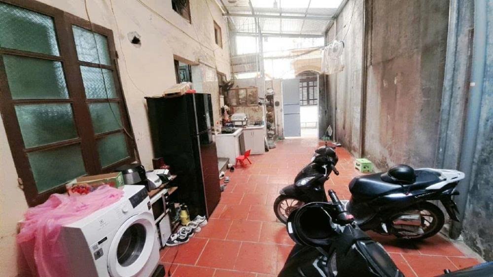 Bán Gấp Mảnh Đất 115m² Mặt Tiền 7.5m, 2 Ngõ, Giá 19.25 Tỷ - Vị Trí Đắc Địa