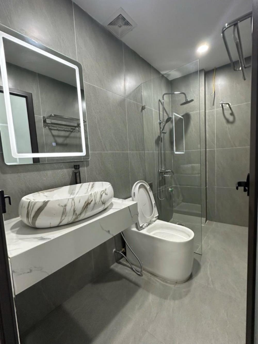 Bán Biệt Thự 6 Tầng, Thang Máy, Đống Đa - Nội Thất Nhập Khẩu - Giá 12.9 Tỷ