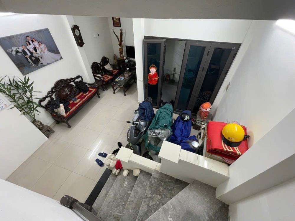 Bán nhà Trần Thái Tông, Cầu Giấy - 4 Tầng, 7.9 Tỷ - Diện Tích 48m2