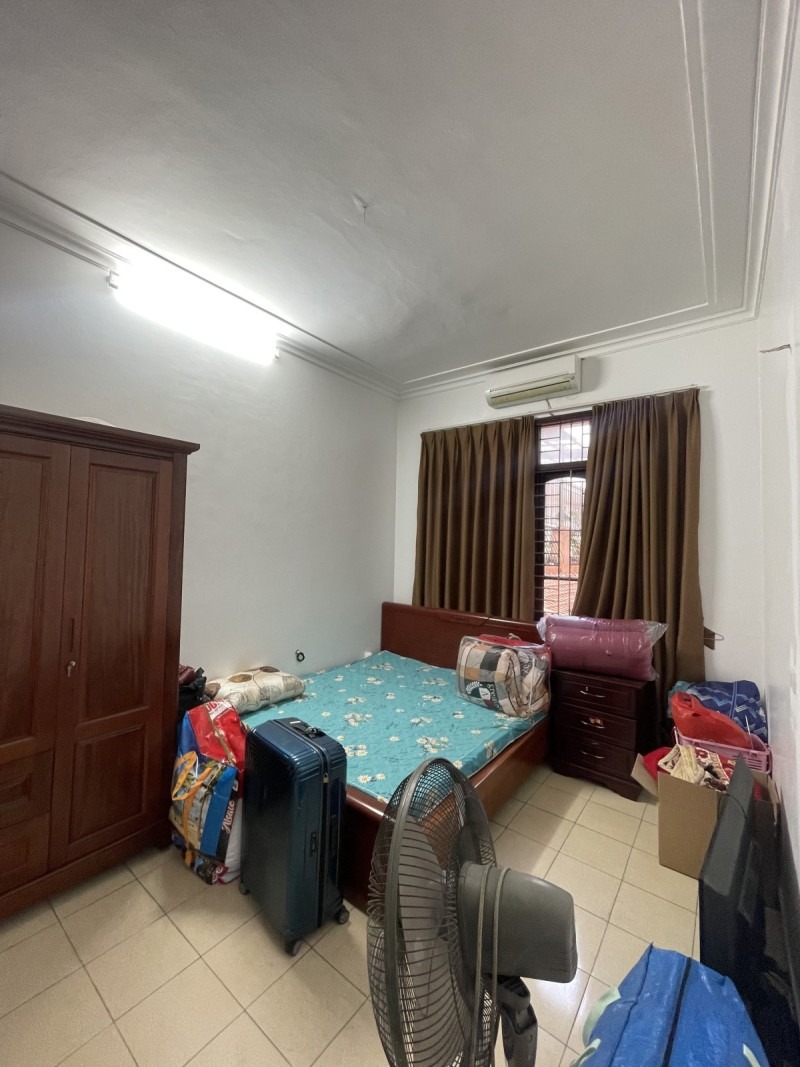Bán nhà Nguyễn Sơn, Long Biên - 4 Tầng, 81m², Mặt Ngõ 6.6m, Oto Tránh - 22 tỷ