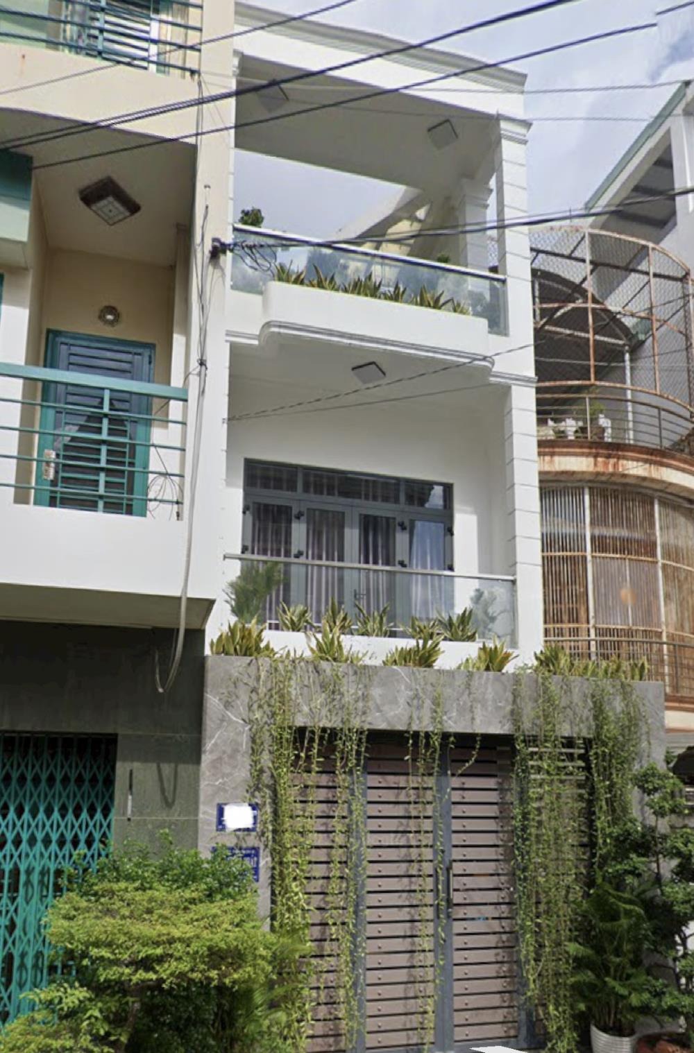Bán Nhà Phố 90m2, 4PN, 12 Tỷ - Mặt Đường Cao Thị Chính, Quận 7