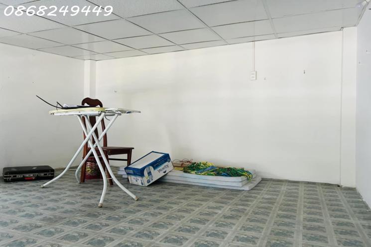 Kiệt ô tô Trần Duy Chiến, thông thẳng tắp, nhà 2 tầng kiên cố, vài phút ra biển