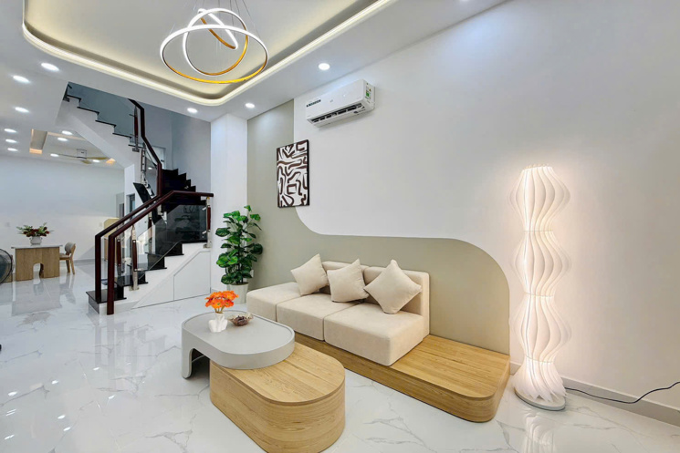 43M2, BÁN NHÀ 4 TẦNG, 4PN, 169/ NGUYỄN TƯ GIẢN, P12 GÒ VẤP, 5 TỶ HƠN