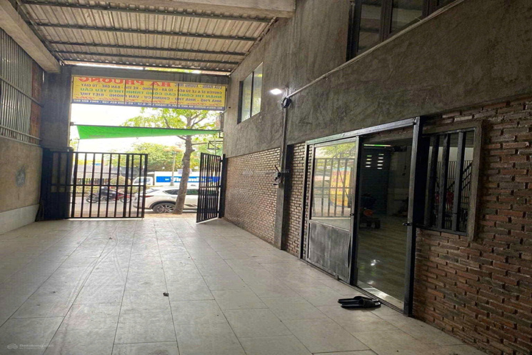 Bán Nhà Mặt Tiền 8m Hà Huy Giáp Nhà Cao 5m Chống Ngập, Vị Trí Vàng Kinh Doanh