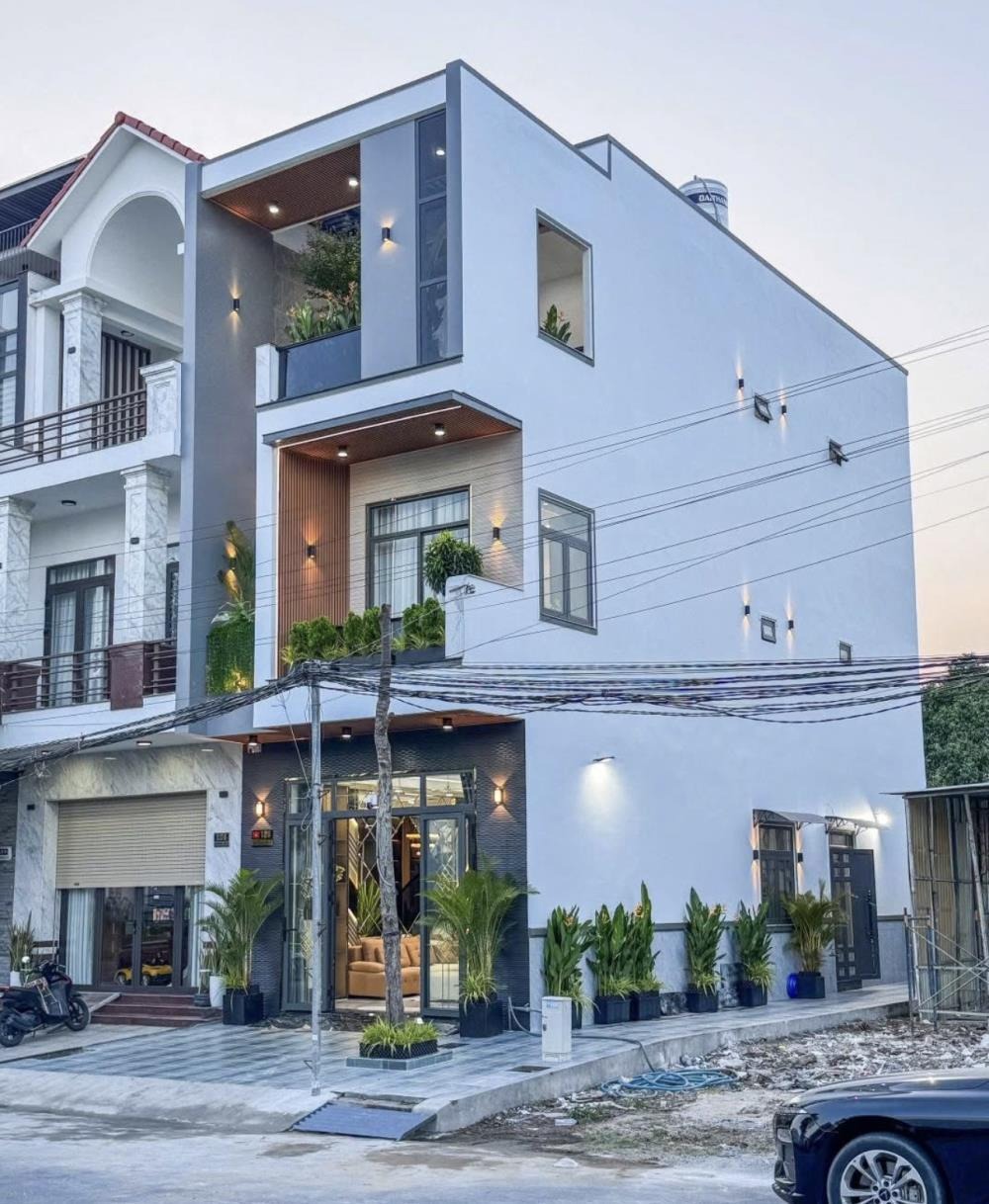 Bán nhà mặt tiền Hà Huy Giáp, Quận 12 - 17 tỷ Thương lượng