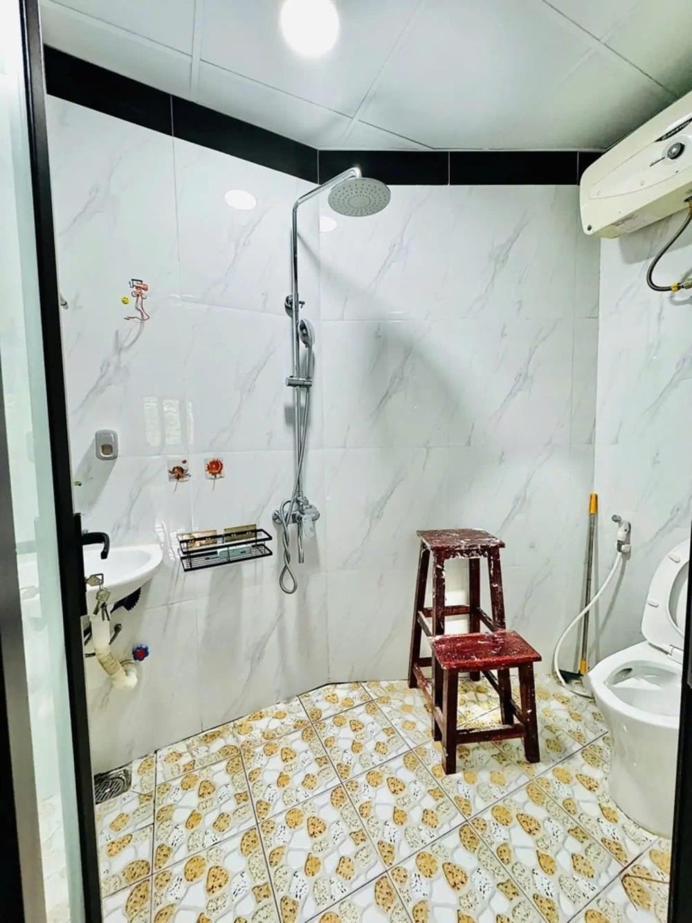 Bán nhà 5 tầng Tân Bình - Full Nội Thất - Sổ Hồng Riêng - Giá 4.95 Tỷ