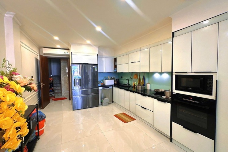 Khu vip Đống Đa - khu phân lô - oto thang máy - ngõ thông