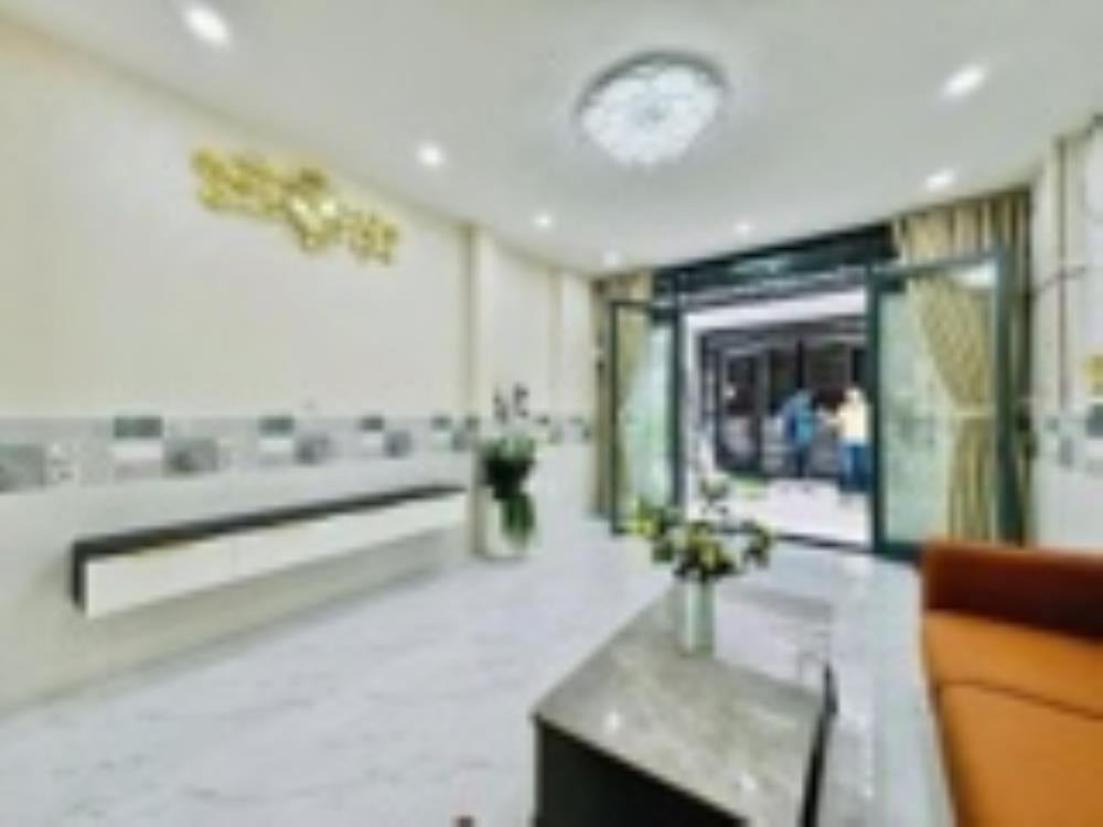 Bán nhà Thủ Đức - 44m2, 1 trệt 1 lầu, SHR - 2 tỷ 890 (TL)