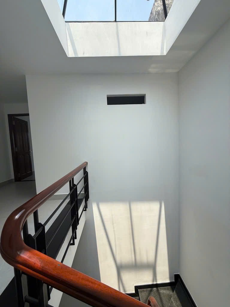 Bán nhà phố Quận 7 - 97.5m2 - 16.5 tỷ - Ngang 5m - Vị trí đắc địa