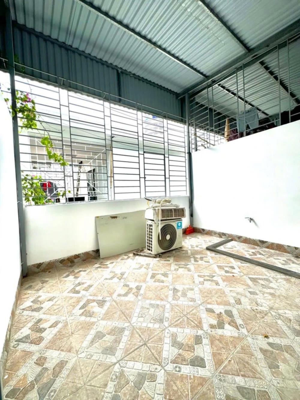 Bán Nhà Phố Mặt Tiền Nguyễn Thị Minh Khai, Quận 3 - Vị Trí Vàng, Giá Tốt