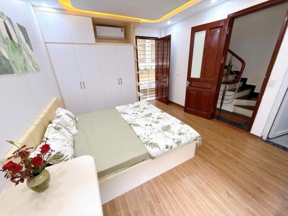 Nhà Đẹp Thái Thịnh - 31m2, 5 Tầng, Full Nội Thất, Ngõ Ba Gác