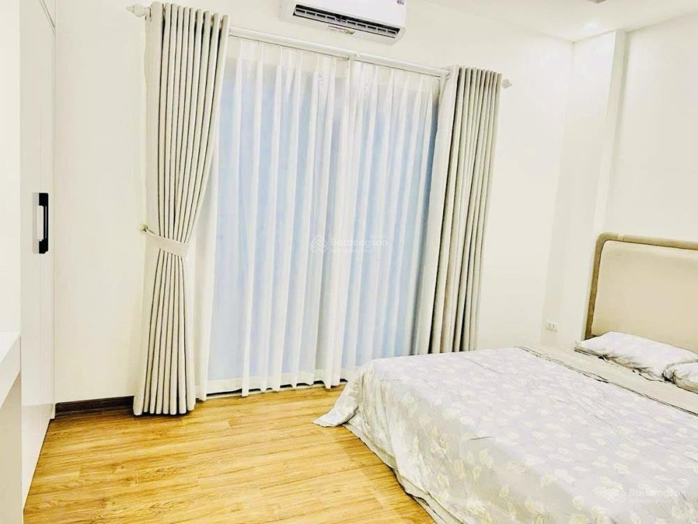 Nhà đẹp 34m2, 5 tầng, thang máy, kinh doanh tốt - Giá 9.2 tỷ
