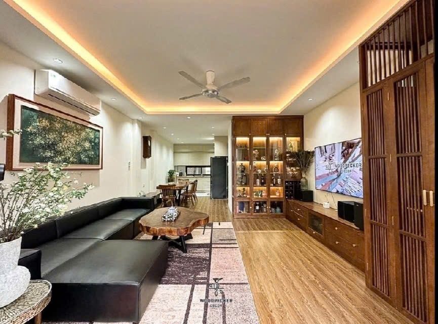 Bán nhà Nguyễn Đức Cảnh 7 tầng, thang máy, 29.8 tỷ