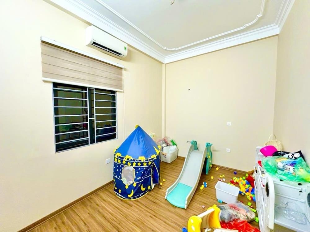 Nhà đẹp Hào Nam - Đống Đa - 5 Tầng - 13.9 Tỷ - Ngõ Thông Thoáng