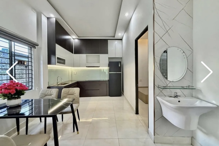 Nhà 3 tầng kiệt oto đỗ trước nhà Thái Thị Bôi