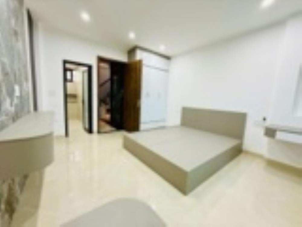 Nhà Mới 5 Tầng, Thang Máy, Ô Tô Đỗ Cửa - Trung Văn - Giá 8 Tỷ