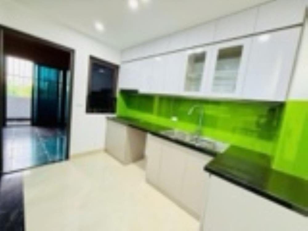 Nhà Mới 5 Tầng, Thang Máy, Ô Tô Đỗ Cửa - Trung Văn - Giá 8 Tỷ