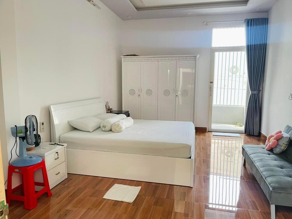 Bán nhà đẹp 4 tầng, 60m2, đường 3/2 - Giá 8.2 tỷ