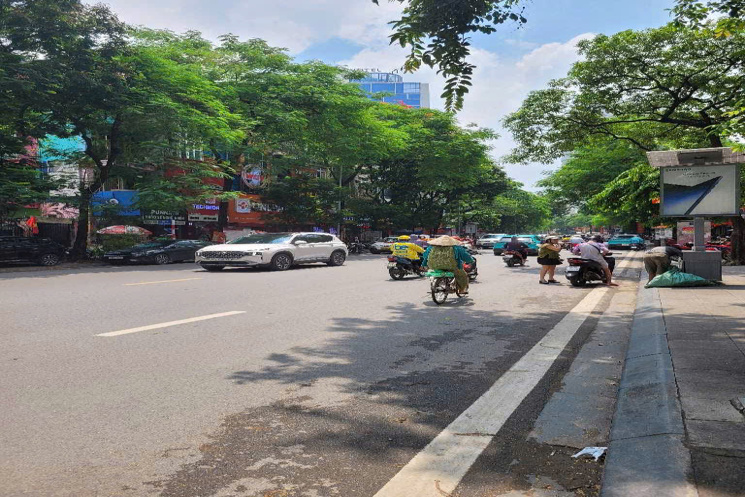MẶT PHỐ THÁI HÀ - 63.2M² - PHỐ TO - VỈA HÈ RỘNG - DÒNG TIỀN ỔN ĐỊNH