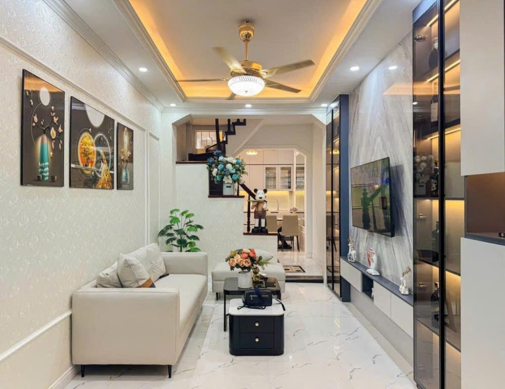 Bán nhà Mỹ Đình 36m2, 4 Tầng, Giá 7.9 Tỷ - Vị Trí Đẹp
