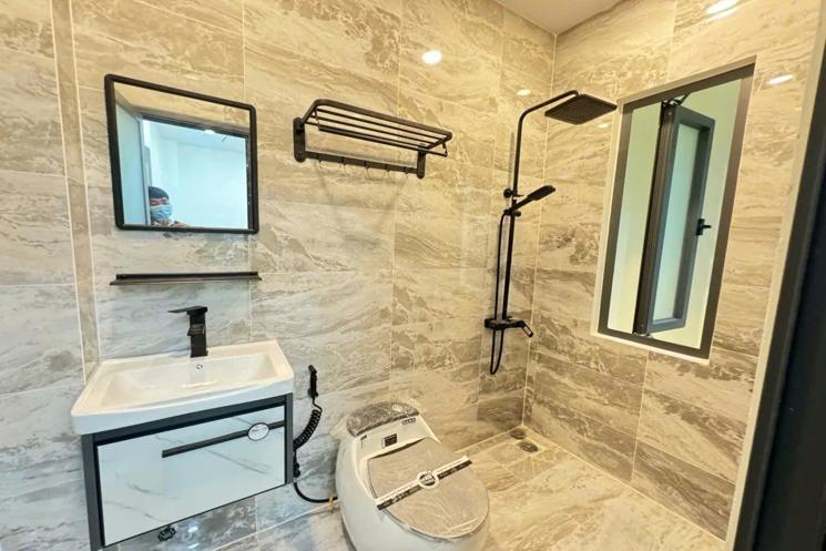 HẺM XE HƠI, BÌNH HƯNG HÒA, BÌNH TÂN. DT 57M2, 4 TẦNG, 5PN, GIÁ CHỈ NHỈNH 6 TỶ, SỔ HỒNG RIÊNG