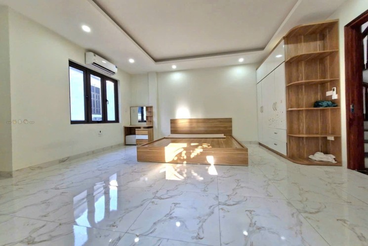 Hot em Hiếu tiếp tục sale cho anh chị căn nhà 5 tầng tại Vân Canh oto cách nhà 50m