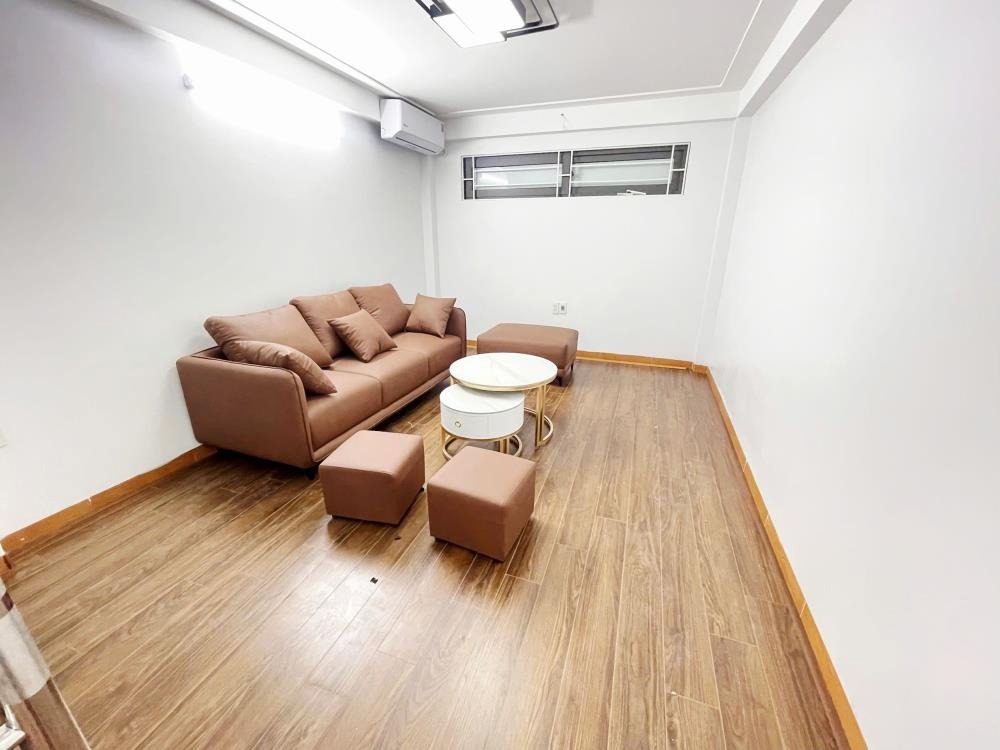 Nhà Định Công Hạ Giá Tốt - 6 Tầng, 32m2 - 5.9 Tỷ