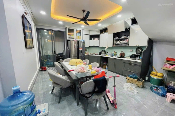 CHÍNH CHỦ BÁN NHÀ XUÂN ĐỈNH_ OTO VÀO NHÀ-60 m 6 tầng,lô góc.chào :14,2 tỷ