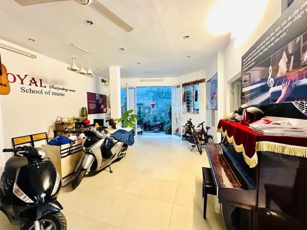 Bán Tòa Nhà Mặt Phố Trung Phụng - 88m² - 7 Tầng - Dòng Tiền 80 Triệu/Tháng