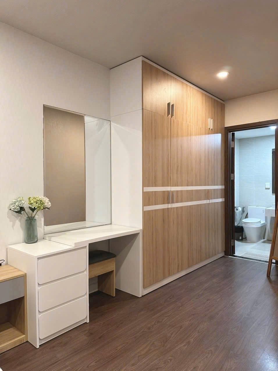 Căn Hộ Phạm Văn Đồng 2PN - 57m2 Full Nội Thất - Giá 2 Tỷ Sổ Riêng