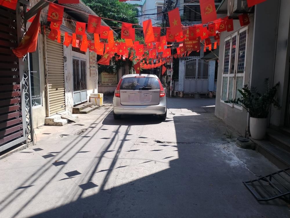 Bán nhà góc 2 mặt tiền, 96/109m², ô tô tránh, 28 tỷ