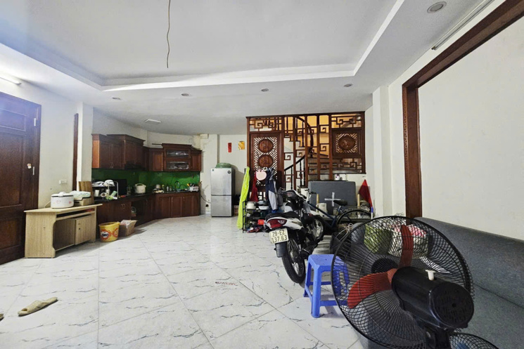 SIÊU PHẨM BA ĐÌNH LÔ GÓC 3 MẶT THOÁNG - NGÕ 3 GÁC - Hoàng Hoa Thám 46 m, 5 tầng, mặt tiền 6.6 m