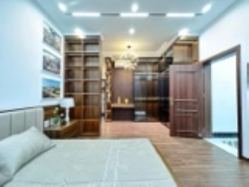 Bán nhà ngõ Kim Mã - Ô tô vào tận cửa - Thang máy - 43m2 - Giá 15.5 tỷ