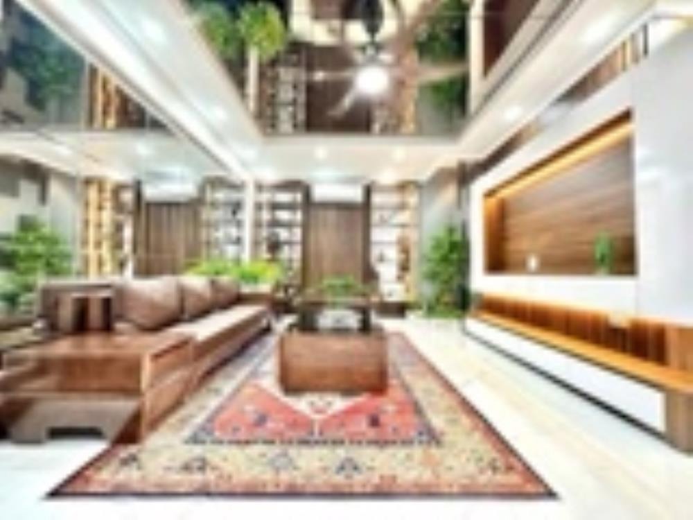 Bán nhà ngõ Kim Mã - Ô tô vào tận cửa - Thang máy - 43m2 - Giá 15.5 tỷ