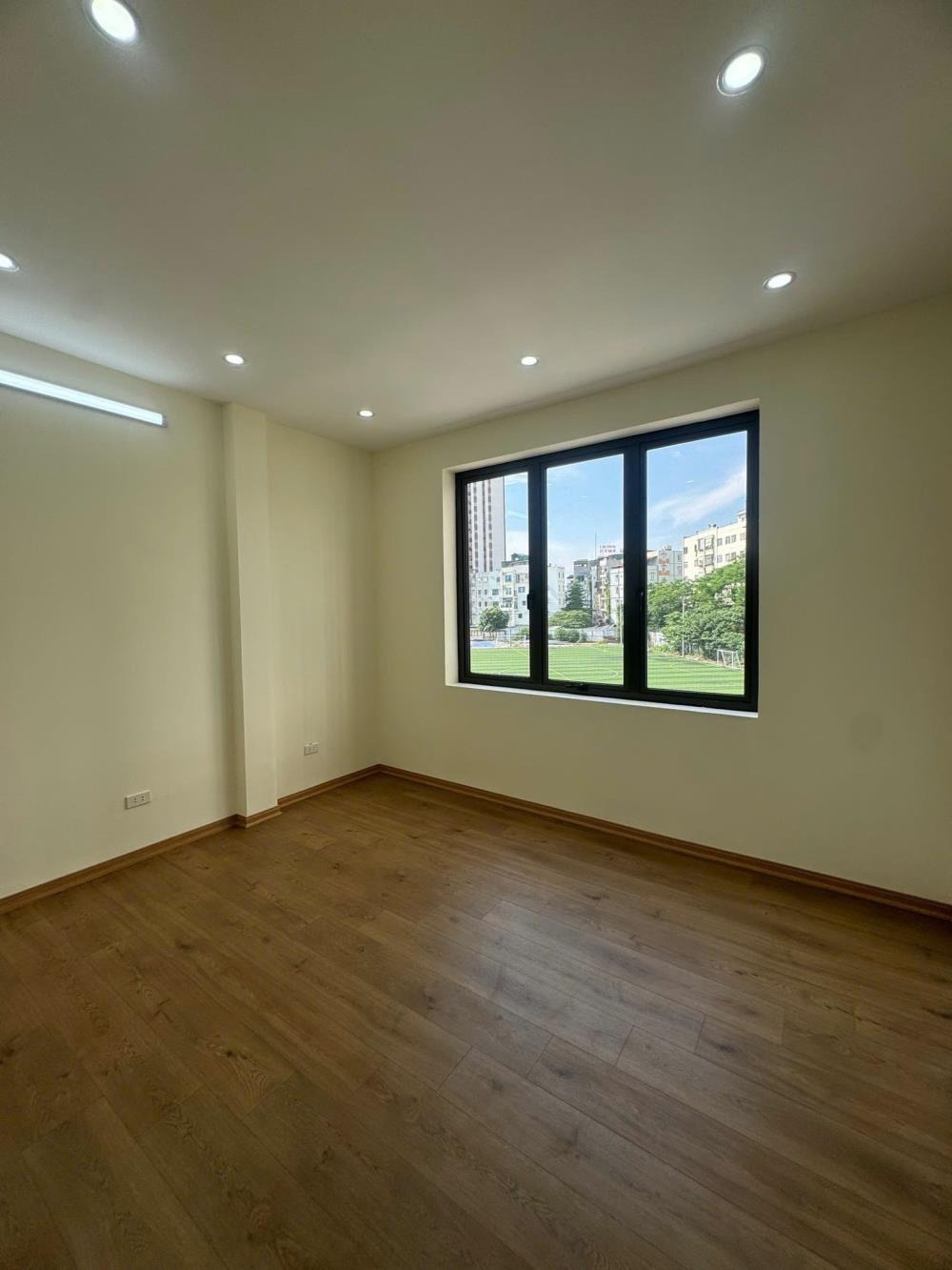 Bán nhà góc 36/42m² 4 tầng, Mặt tiền 4.1m, Ô tô tránh, Giá 14.5 tỷ