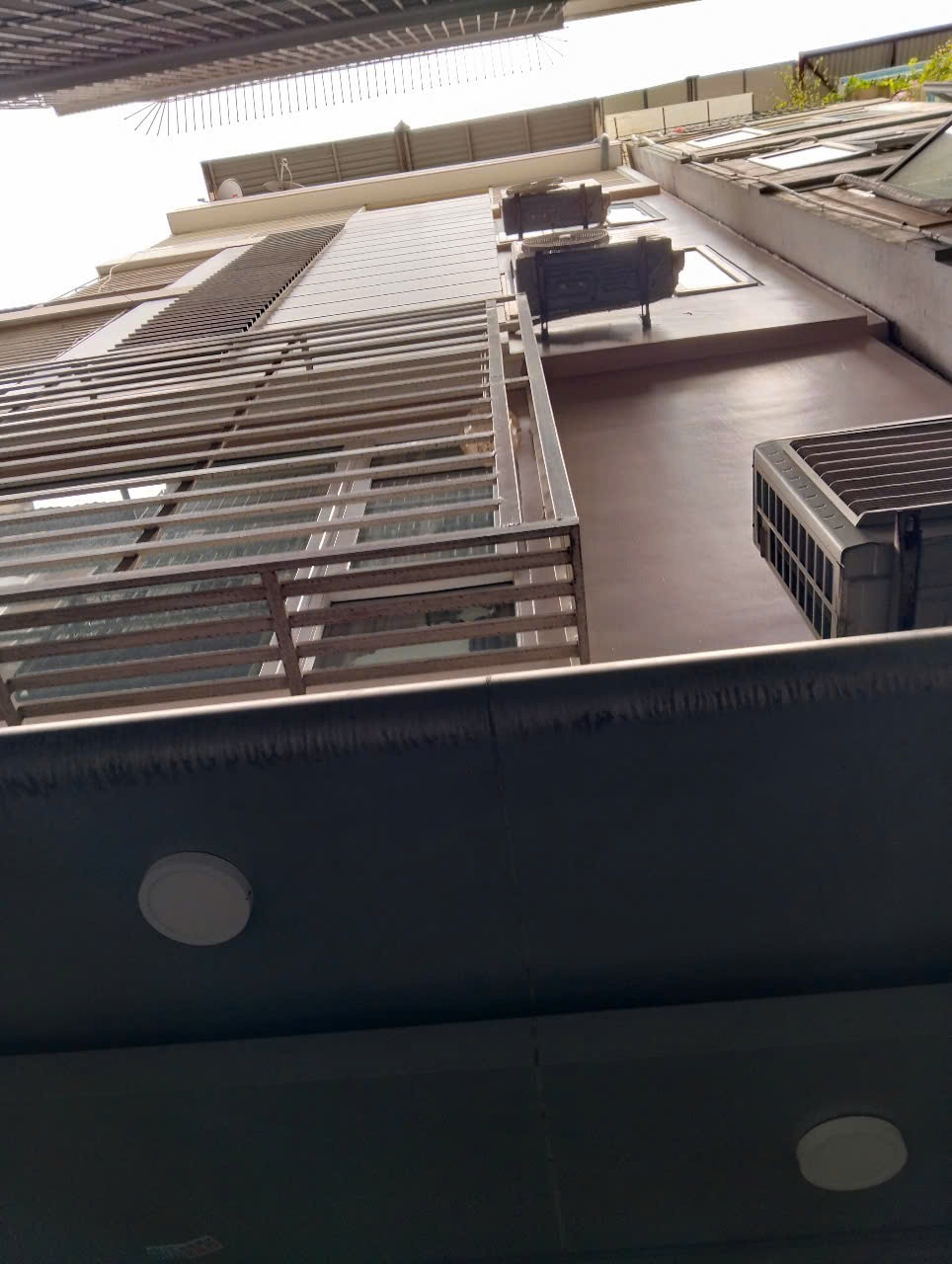 Bán Nhà Thái Hà 63m² 5 Tầng, Mặt Tiền 6.6m, Ô Tô Vào Nhà, Giá 19.5 Tỷ