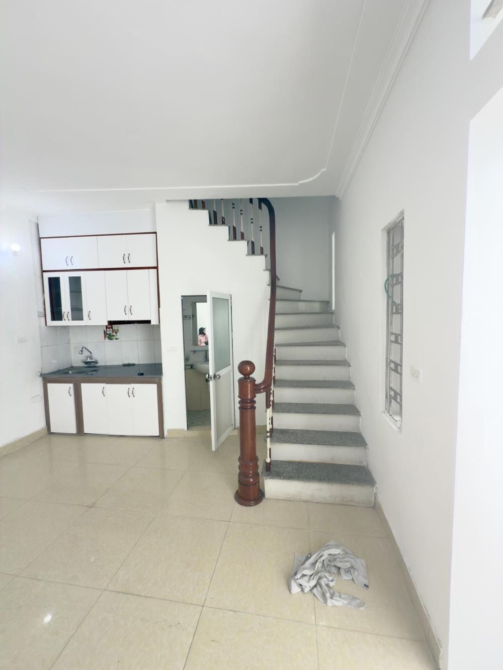 Bán nhà Vĩnh Hưng, Hoàng Mai - 30m2, Lô Góc, 5.2 Tỷ - Full Nội Thất
