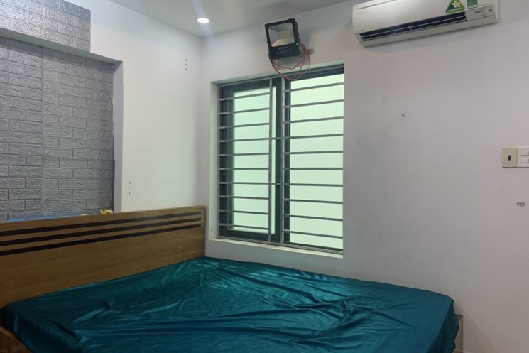Bán nhà ngõ 11, Thủ Đức. 54m2, 3 tầng, 3PN, Sổ hồng. Giá 5.1 tỷ. LH: 0933125879