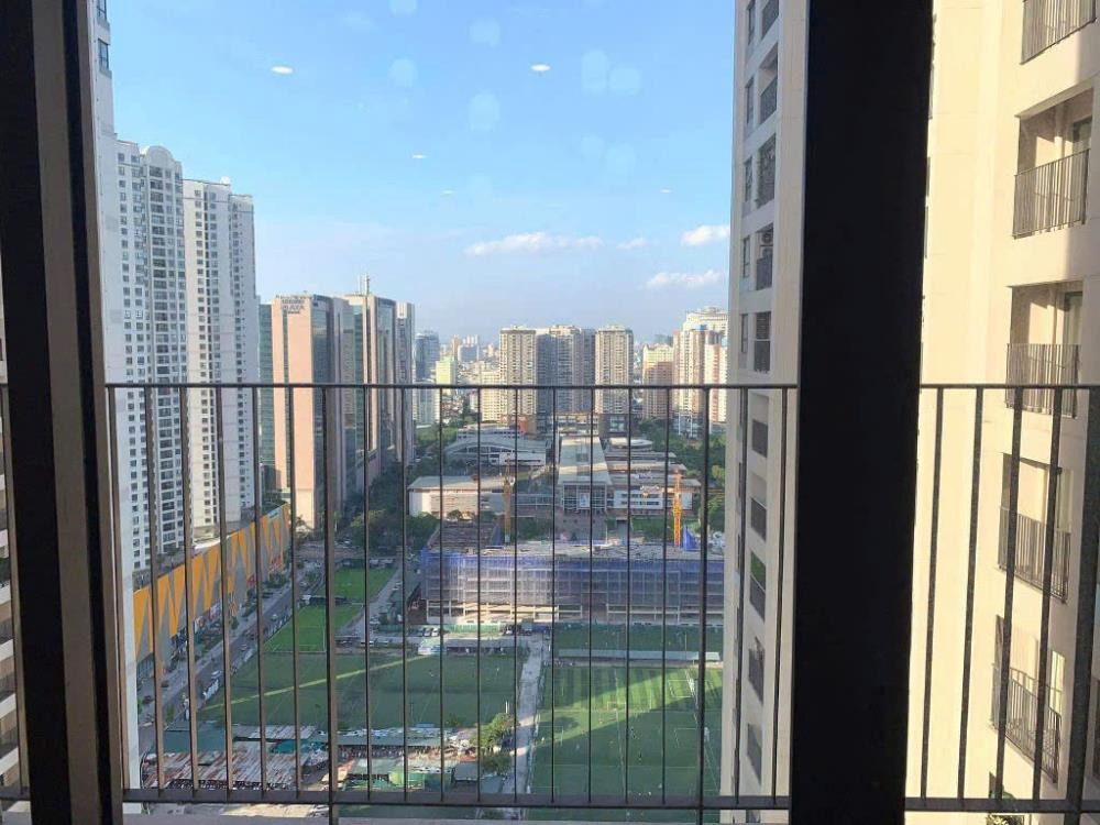 Bán Gấp Căn Góc 3PN Vinhomes D’Capitale Giá Rẻ 10.x Tỷ - View Đẹp, Full Nội Thất