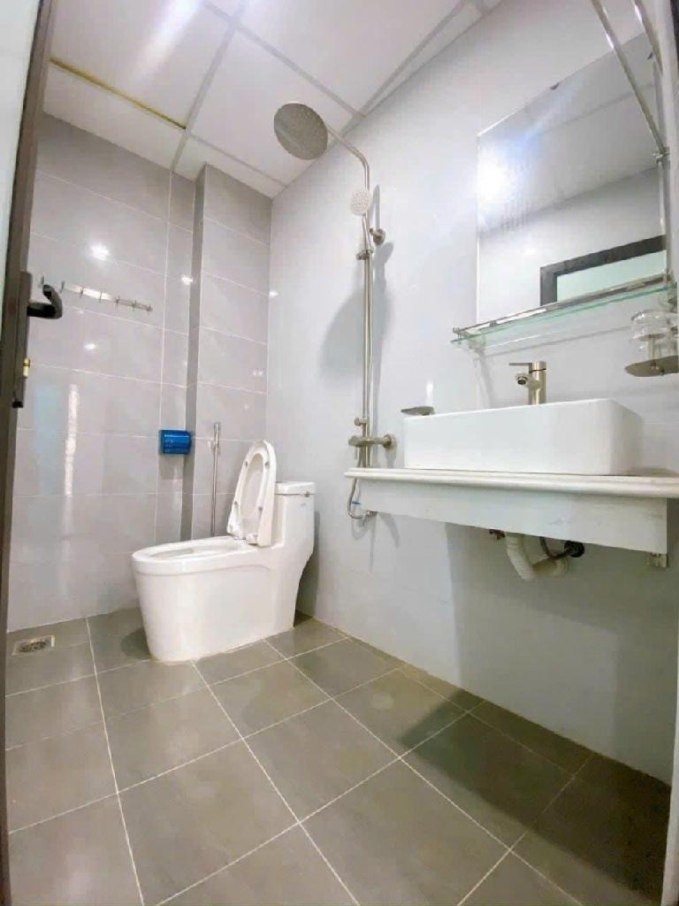 Bán nhà Đông La, Hoài Đức - 31m2, 5 tầng - 4.25 tỷ - Vị trí đẹp, tiện ích đầy đủ