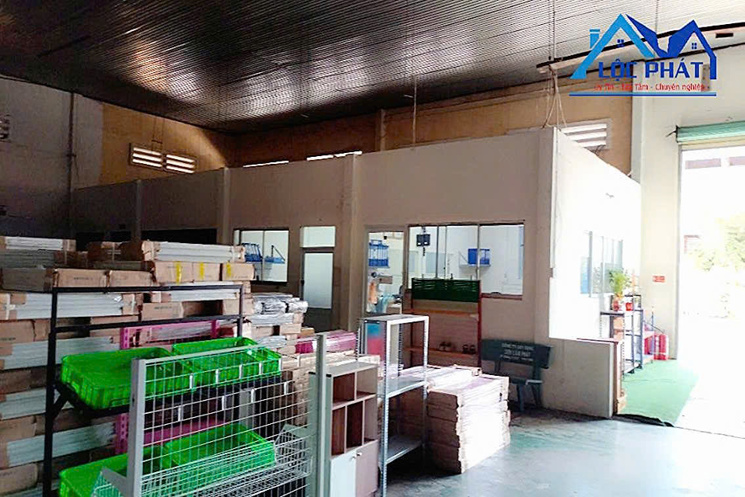 CHO THUÊ NHÀ XƯỞNG 1.500m² – KCN BIÊN HÒA, ĐỒNG NAI – GIÁ CHỈ 139 TRIỆU/THÁNG