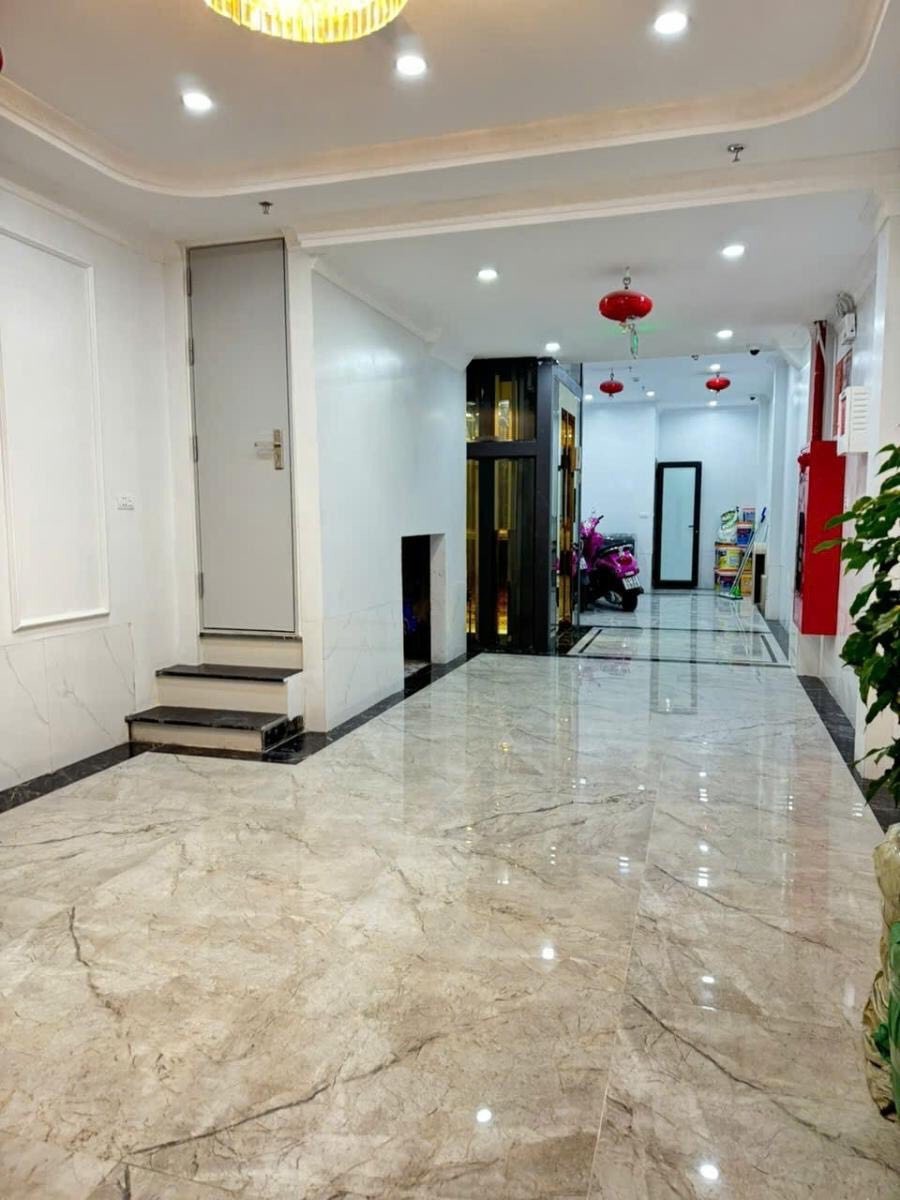 Bán Nhà Phố Minh Khai, Hai Bà Trưng - 63m², 6 Tầng, Giá 13.9 Tỷ