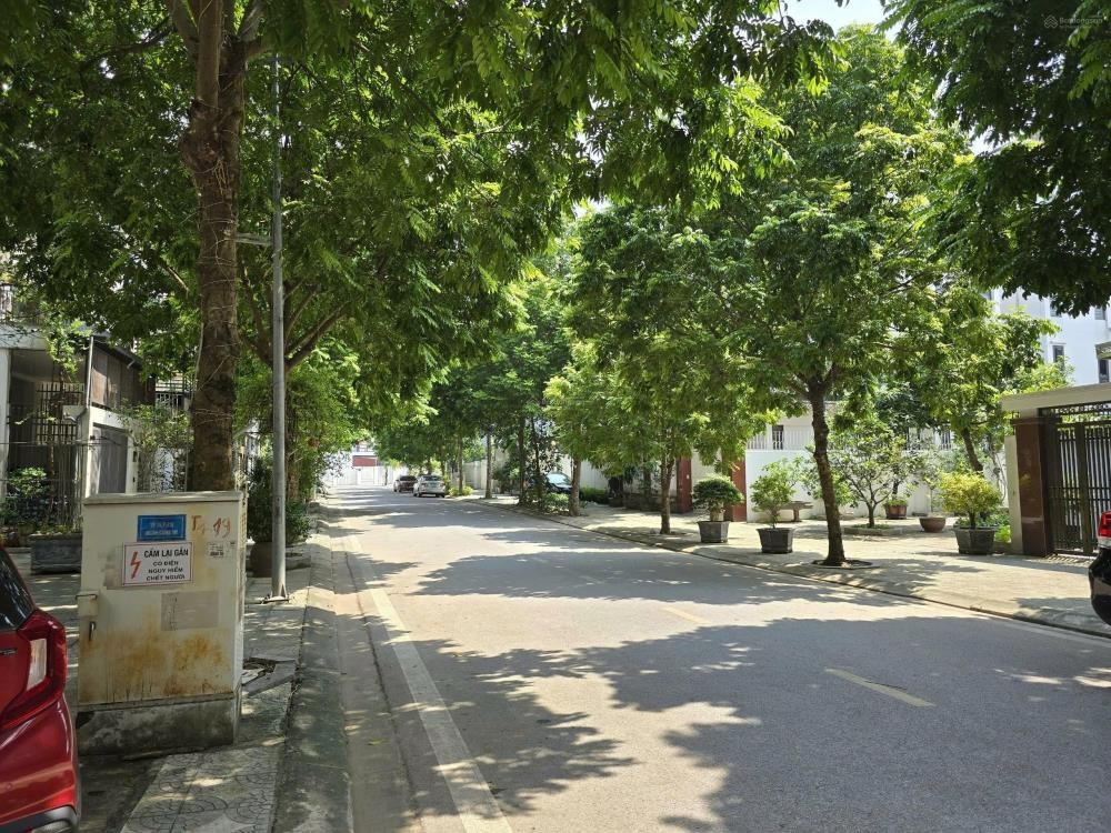 Cho Thuê Nhà KĐT Xuân Phương Báo Nhân Dân - 75m2, 4 Tầng, Mặt Tiền Rộng
