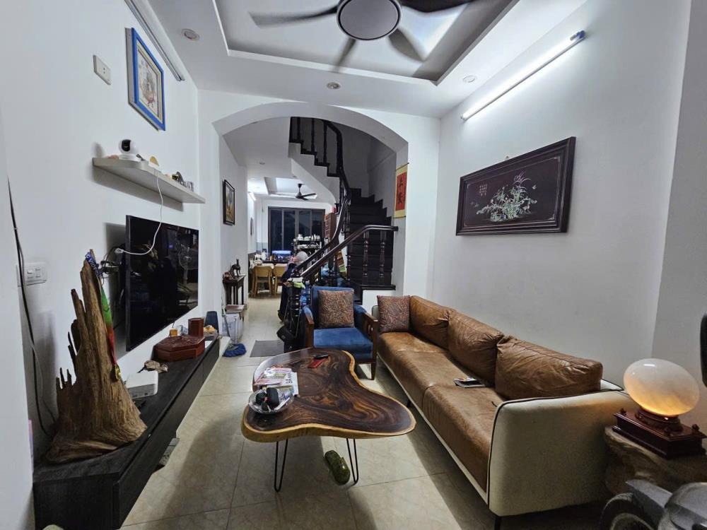 Nhà Trần Phú Hà Đông - 4 Tầng, 40m2 - Ô Tô Đỗ Cửa - Giá 10.9 Tỷ